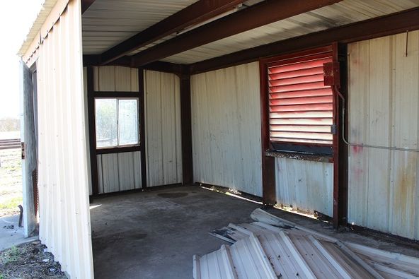 6204 Us Hwy 59 N, Victoria, TX 77905